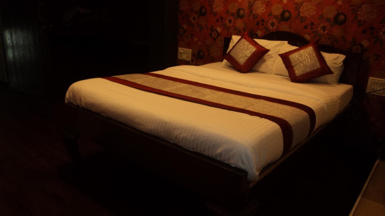 Benazeer Hotel Bombay Eksteriør billede